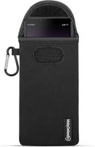 Hoesje voor Sony Xperia 10 II - MobyDefend Neopreen Pouch Met Karabijnhaak - Insteekhoesje - Riemlus Hoesje - Zwart - GSM Hoesje - Telefoonhoesje Geschikt Voor: Sony Xperia 10 II