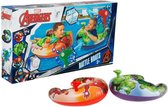 Set van 2 Marvel's Avengers opblaasbootjes met ingebouwd waterpistool - Iron Man & de Hulk battle boats - buitenspeelgoed waterspeelgoed zwembad zomer - 76 cm