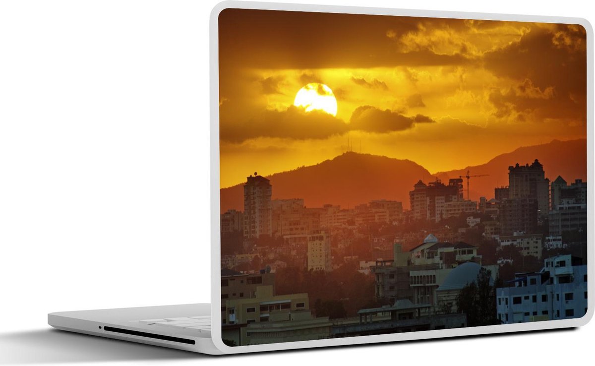 Afbeelding van product SleevesAndCases  Laptop sticker - 14 inch - De zonsondergang in de bergen van Santo Domingo in de Dominicaanse Republiek