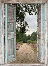 Tuinposter - 95x130 Cm - Openslaande Deuren - Doorkijk - Zandpad Door Paarse Heide - Tuindecoratie - Tuindoek - Tuin Decoratie - Tuinposters Buiten
