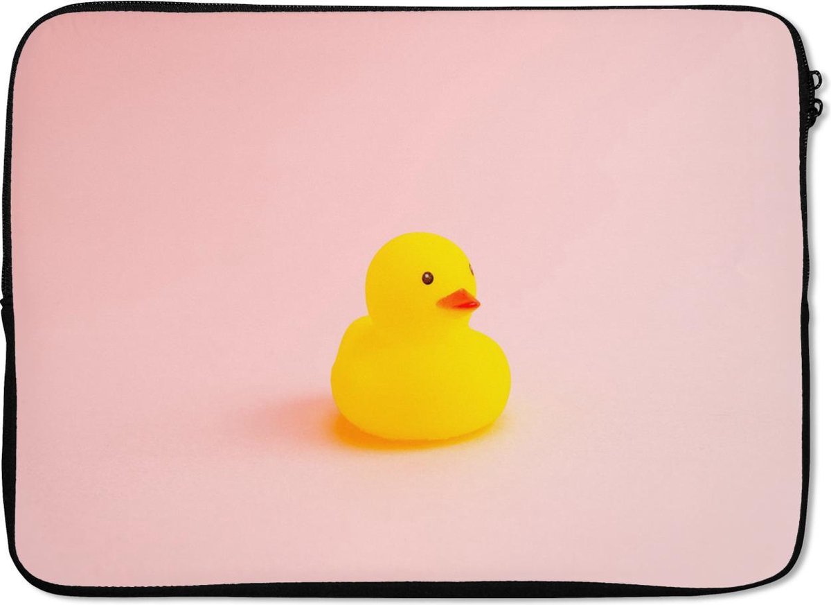 Laptophoes 13 inch - Badeend - Roze - Laptop sleeve - Binnenmaat 32x22,5 cm - Zwarte achterkant