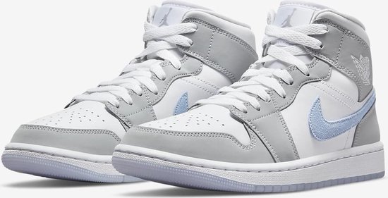air jordan mid grey tan