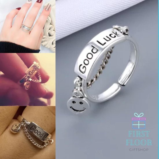 Ring - Good Luck - Smiley - Emoji - Zilverkleur – One Size - Verstelbaar - Smiling Face - Cadeau - Veel Succes - Veel Geluk - Fashion Jewelry