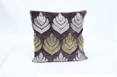 Designers sierkussen Fleur Metallic grey lotus