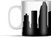 Mok - Een zwart met witte skyline van Houston - 350 ml - Beker