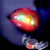 ✿BrenLux® Verkleedaccessoires - Halloween bit - Vampier tanden - Kunstgebit met licht - LED mondgebit - Feest mondstuk - Carnaval tanden - Lichtgevende tanden - Halloween - Nieuwjaarfeest - P