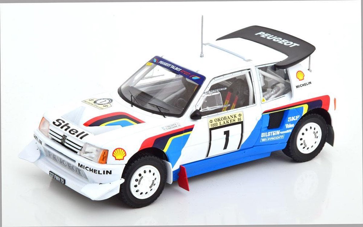 Scalextric C3591A - Peugeot 205 T16 Timo Salonen, Voiture Slot Racing D'occasion
