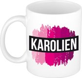 Karolien  naam cadeau mok / beker met roze verfstrepen - Cadeau collega/ moederdag/ verjaardag of als persoonlijke mok werknemers