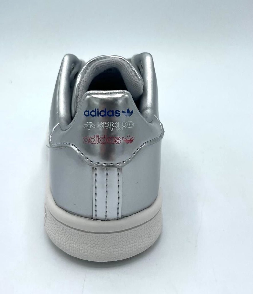 stan smith taille 34