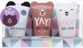 Trefinna Badgeschenkset - Junior Happy Friends 3-delig wit/bruin - Bad-douchegel - Body scrub - Body lotion