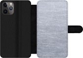 Bookcase Geschikt voor iPhone 11 Pro telefoonhoesje - Metaal print - Grijs - Krassen - Met vakjes - Wallet case met magneetsluiting