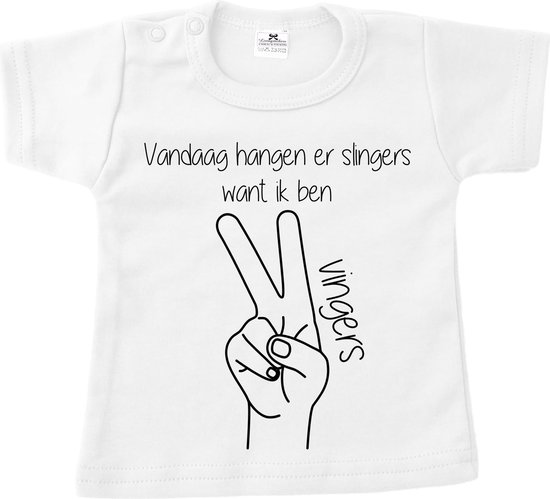 Shirt verjaardag kind 2 jaar-Vandaag hangen er slingers want ik ben 2 vingers-Maat 80