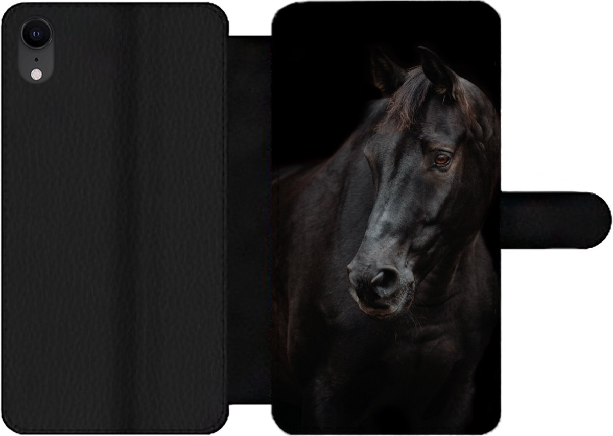 Telefoonhoesje Geschikt voor iPhone XR telefoonhoesje - Paard - Licht - Zwart - Met vakjes - Wallet case met magneetsluiting