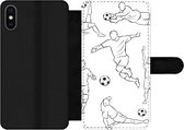 Bookcase Geschikt voor iPhone X telefoonhoesje - Een illustratie van spelers in verschillende posities - Jongetje - Meisje - Kinderen - Met vakjes - Wallet case met magneetsluiting