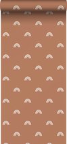 ESTAhome behang regenboogjes terracotta en wit - 139384 - 50 x 900 cm