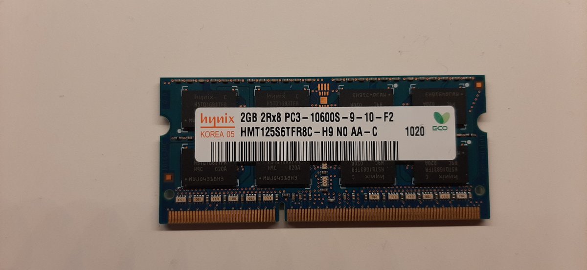 hynix 2 GB ddr3 s0dimm model : 2Rx8 PC3-10600S-9-10-F2 geheugen