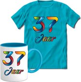 37 Jaar Vrolijke Verjaadag T-shirt met mok giftset Blauw | Verjaardag cadeau pakket set | Grappig feest shirt Heren – Dames – Unisex kleding | Koffie en thee mok | Maat XL