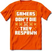 Gamers don't die pixel T-shirt | Geel | Gaming kleding | Grappig game verjaardag cadeau shirt Heren – Dames – Unisex | - Oranje - XXL