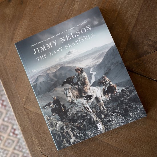 Boek cover Jimmy Nelson: The Last Sentinels van Jimmy Nelson (Paperback)