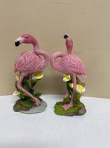 Flamingo's "bloemen" set van 2 stuks - polyresin - roze - hoogte 13 x 8 x 5.5 cm - Woonaccesoires - Woondecoratie - Beeldjes