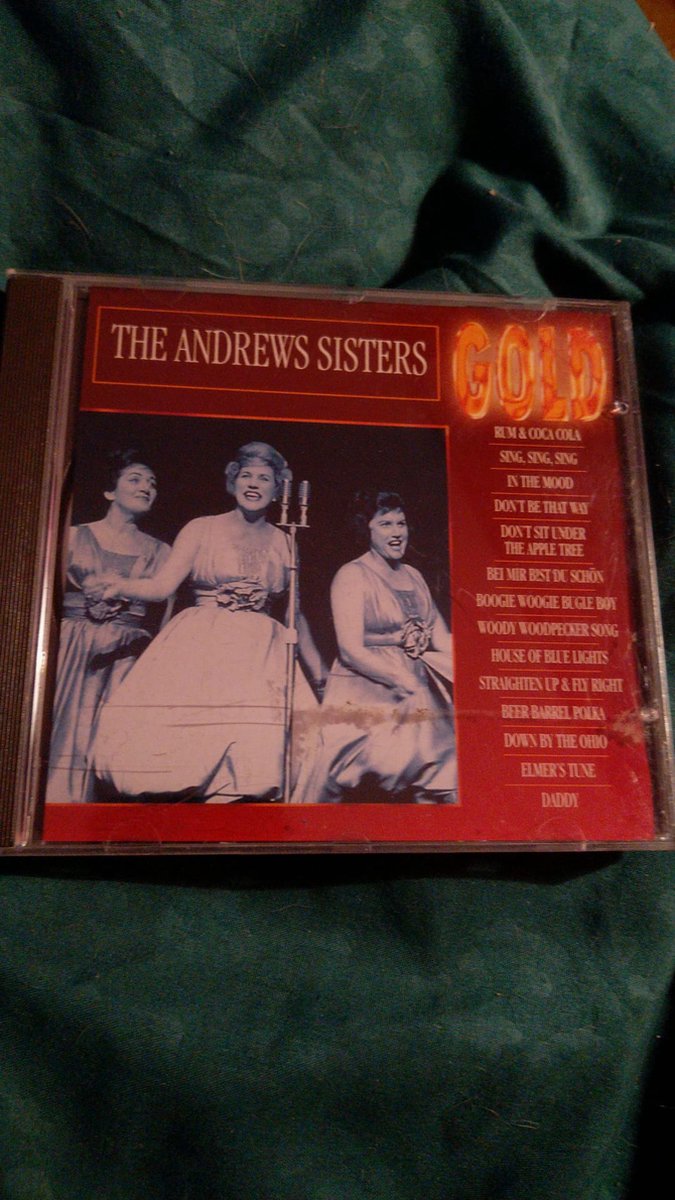 Gold (compilation, 14 tracks), Andrews Sisters, Good Import