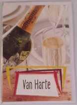 Van harte gefeliciteerd! Een kaart voor de echte champagneliefhebbers! Proost! Daar drinken we op! Een leuke wenskaart om bij een cadeau te voegen. Een dubbele wenskaart inclusief envelop en in folie verpakt.