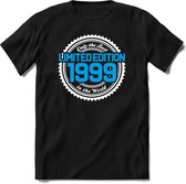 1999 Limited Edition | Feest Kado T-Shirt Heren - Dames | Wit - Blauw | Perfect Verjaardag Cadeau Shirt | Grappige Spreuken - Zinnen - Teksten | Maat M