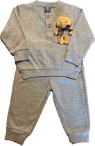 Baby kledingset met knuffel, 24 maanden, maat 92 cm, grijs