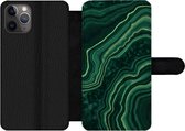 Bookcase Geschikt voor iPhone 11 Pro telefoonhoesje - Marmer print - Zwart - Patronen - Met vakjes - Wallet case met magneetsluiting