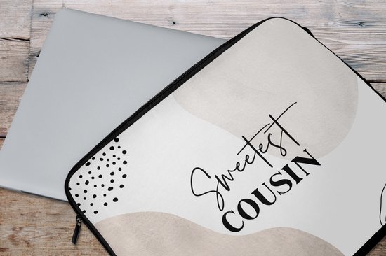 Housse ordinateur 15,6 pouces - Citation - Famille - Marron - Cousin - Housse ordinateur - Dimensions intérieures 39,5x29,5 cm - Dos noir