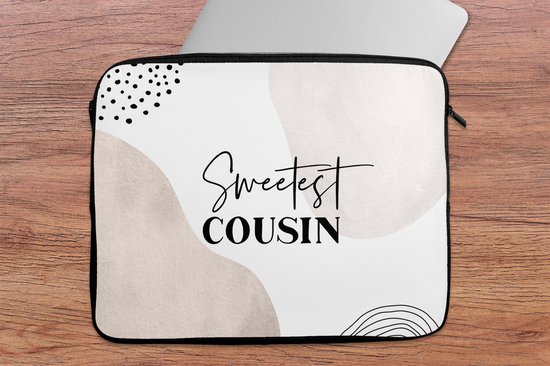 Housse ordinateur 15,6 pouces - Citation - Famille - Marron - Cousin - Housse ordinateur - Dimensions intérieures 39,5x29,5 cm - Dos noir