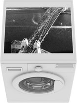 Wasmachine beschermer mat - Uitzicht over de Sydney Harbour Bridge in Australië - zwart wit - Breedte 55 cm x hoogte 45 cm