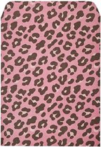 50 stuks papieren cadeauzakjes panterprint roze 13x10 cm