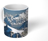 Mok - De hoogste berg van Europa de Mont Blanc met vele witte bergtoppen - 350 ML - Beker - Uitdeelcadeautjes