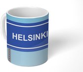 Mok - tekening van een blauw bord van het Finse Helsinki - 350 ML - Beker - Uitdeelcadeautjes
