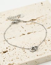 Glow Adora - Armbanden - Armband met dubbele hartjes - zilverkleurig