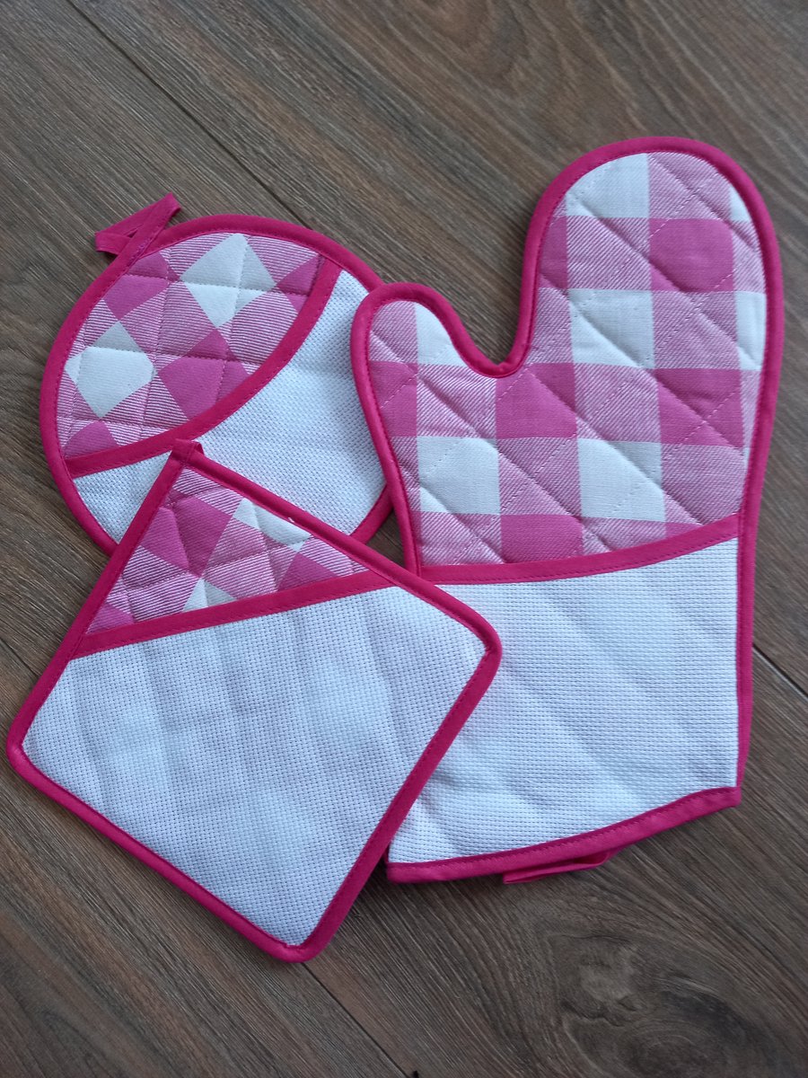 Keukenset borduren roze