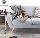 Groene Berg Hondendeken Bank - Waterdicht - Fleece Plaid Hond Kat Huisdier - Bankbeschermer - 76x100cm - Grijs