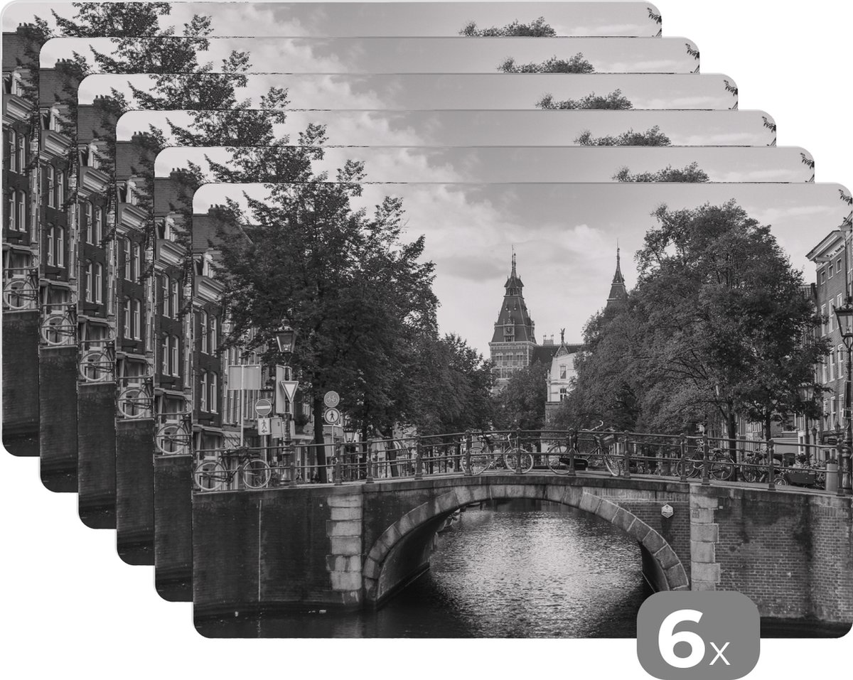 Placemat - Placemats kunststof - Brug over de Prinsengracht in Amsterdam - zwart wit - 45x30 cm - 6 stuks - Hittebestendig - Anti-Slip - Onderlegger - Afneembaar