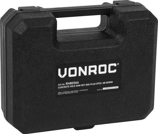 Zwarte kunststof koffer met label 'VONROC CONCRETE HOLE SAW SET SDS-PLUS 2PCS. 68-82MM'.