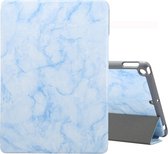 Mobigear Tablethoes geschikt voor Apple iPad 9 (2021) Hoes | Mobigear Tri-Fold Marble Bookcase + Stylus Houder - Blauw