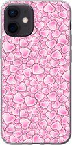 Geschikt voor iPhone 12 hoesje - Meiden - Hartjes - Roze - Patronen - Girl - Kindje - Kinderen - Siliconen Telefoonhoesje