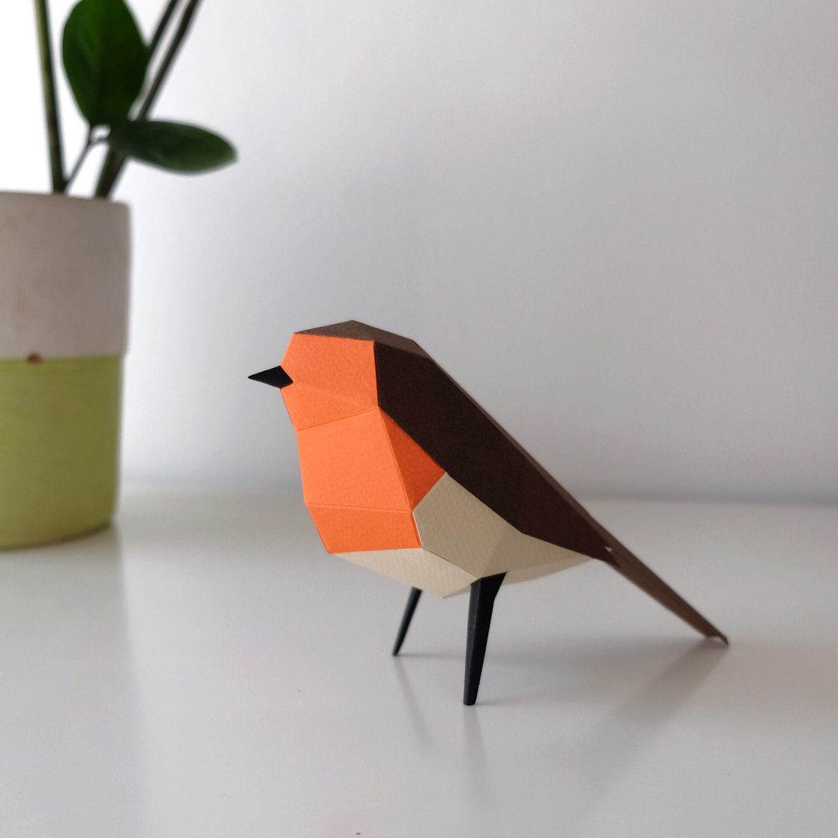 Plego - 3D Design Vogel - Roodborstje - Decoratie - Papieren Vogel Roodborst - Papierdecoratie - DIY Pakket - Creatief Cadeau - Erithacus Rubecula