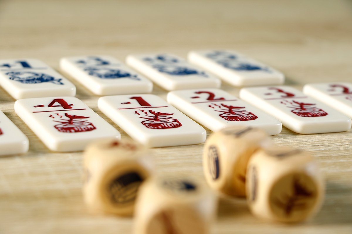 999 Games - Geharrewar in de Sushibar - Snel dobbelspel voor het hele gezin - Gezelschapsspel - Familiespel - Klein cadeautje - bevat spelregels in NL en EN en FR — afbeelding 10