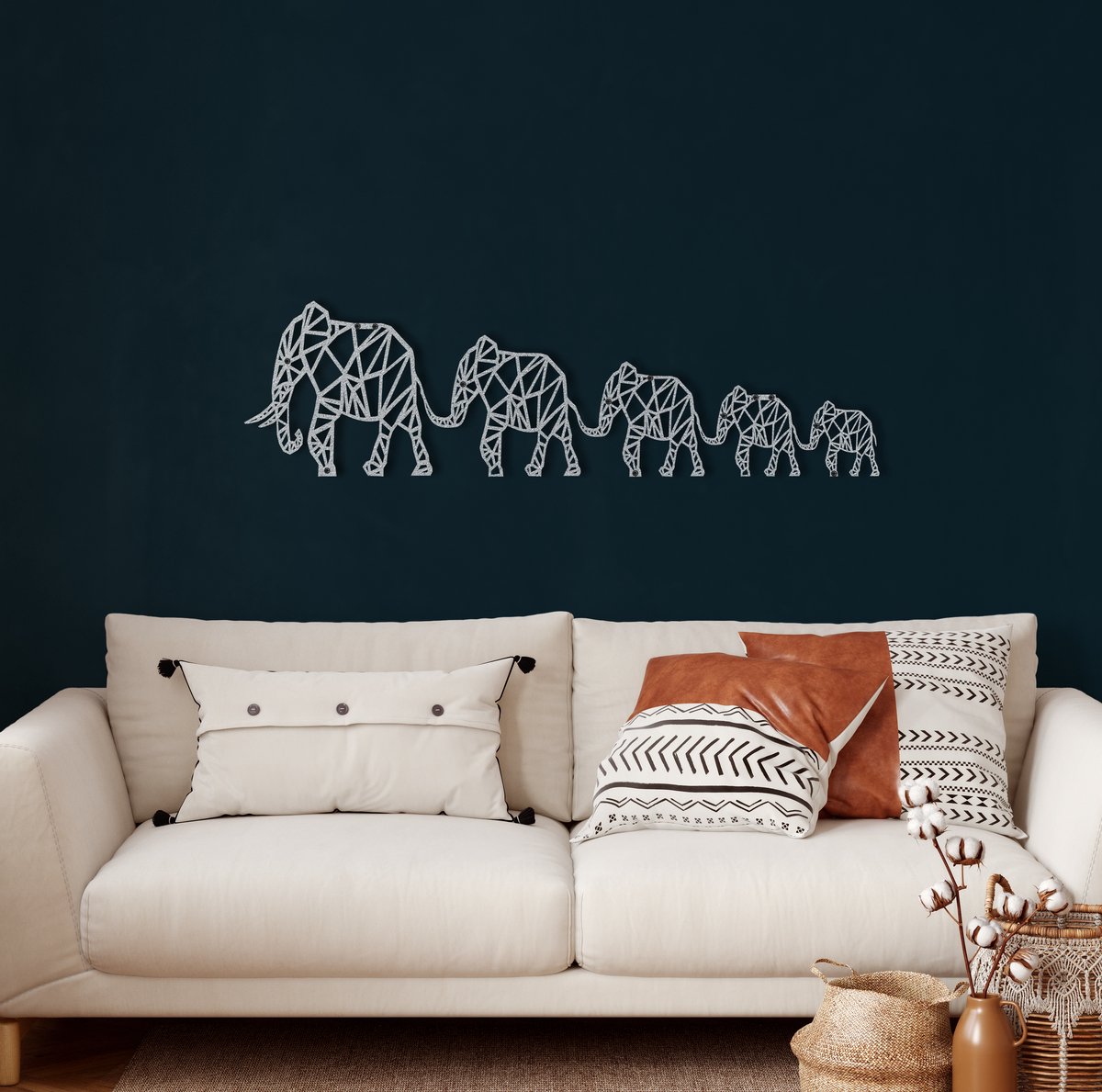 Wanddecoratie |Geometric Elephant Family decor | Metal - Wall Art | Muurdecoratie | Woonkamer |Zilver| 60x15cm
