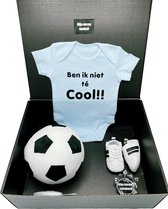 Kraamcadeau jongen met eerste voetbal - kraamkado - babyshower - kraampakket -  kan ook rechtstreeks worden verstuurd met boodschap