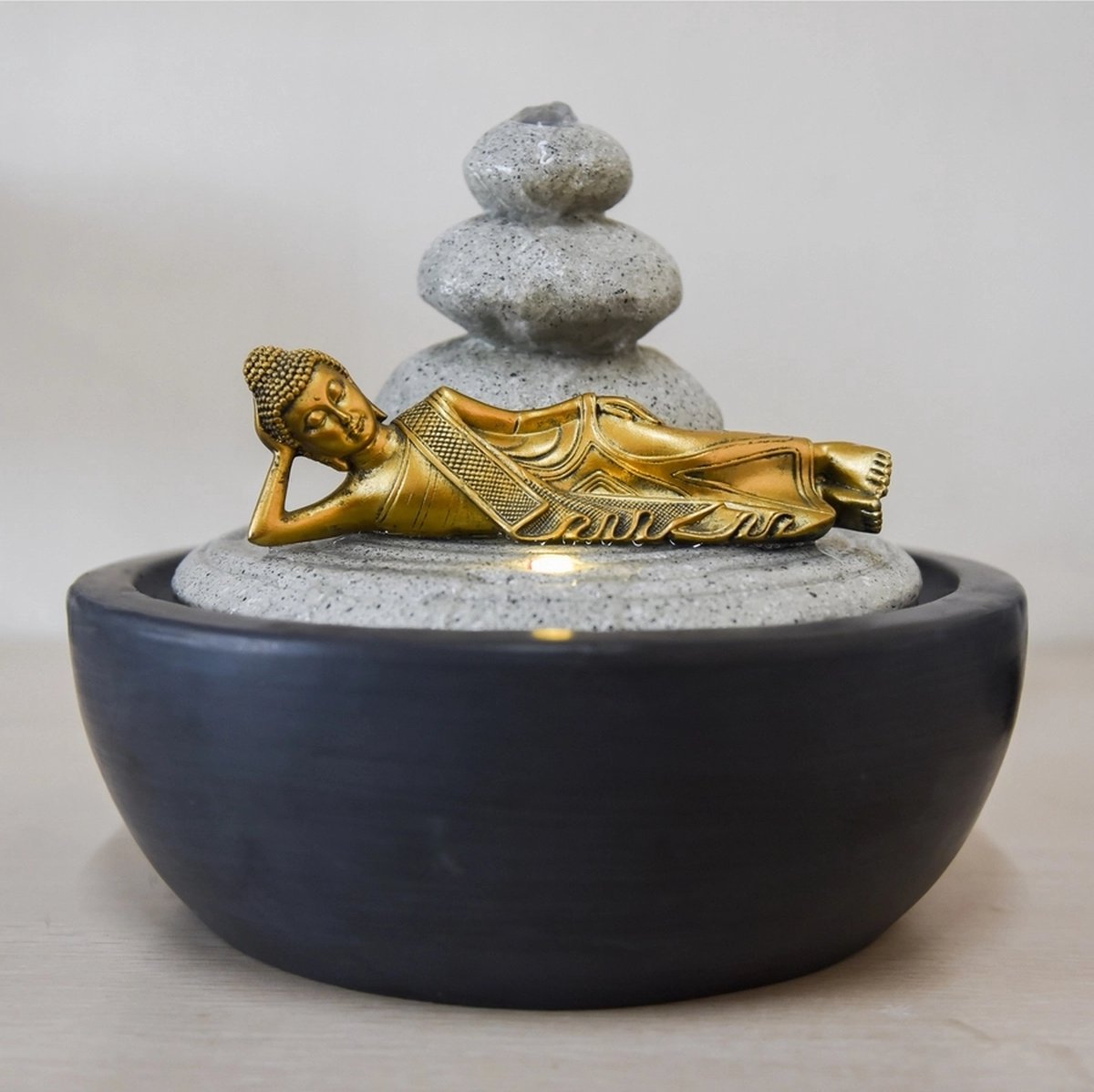 Dominika Boeddha-fontein-Meditatie-Fontein-Interieur Fontein-Waterornament-Relax-Fontein voor binnen