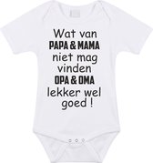 Baby rompertje met leuke tekst | wat van papa mama niet mag vinden opa en oma lekker wel goed |zwangerschap aankondiging | cadeau papa mama opa oma oom tante | kraamcadeau | Maat 8