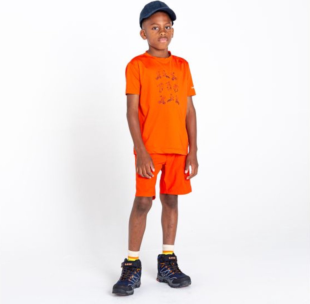 De Dare2B Reprise II korte wandelbroek kinderen waterafstotend sneldrogend Middenoranje