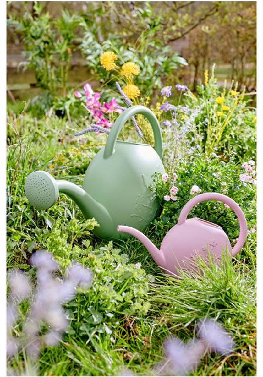Gieter outdoor L52-B21-H38cm roze 9L
